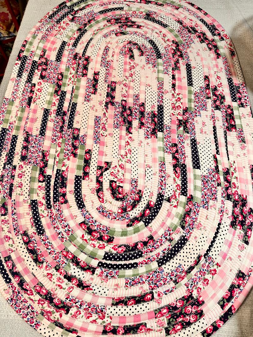 Jelly roll rope rug