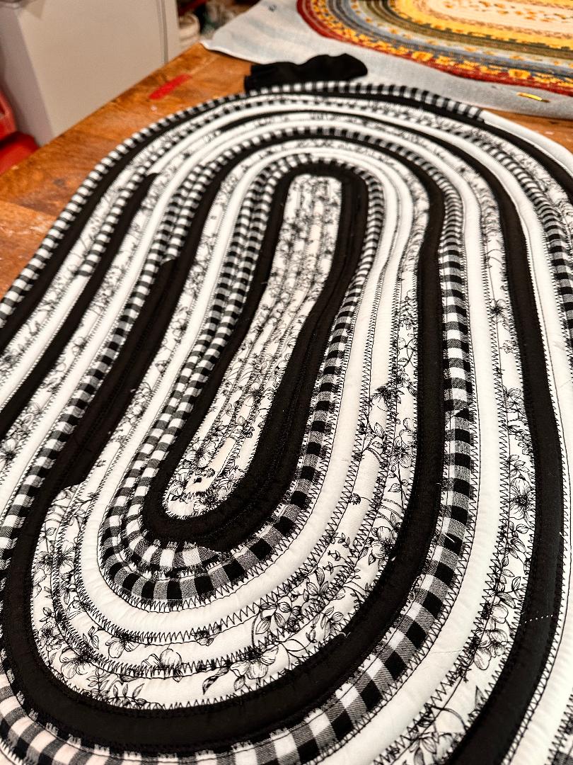 Jelly roll rope rug