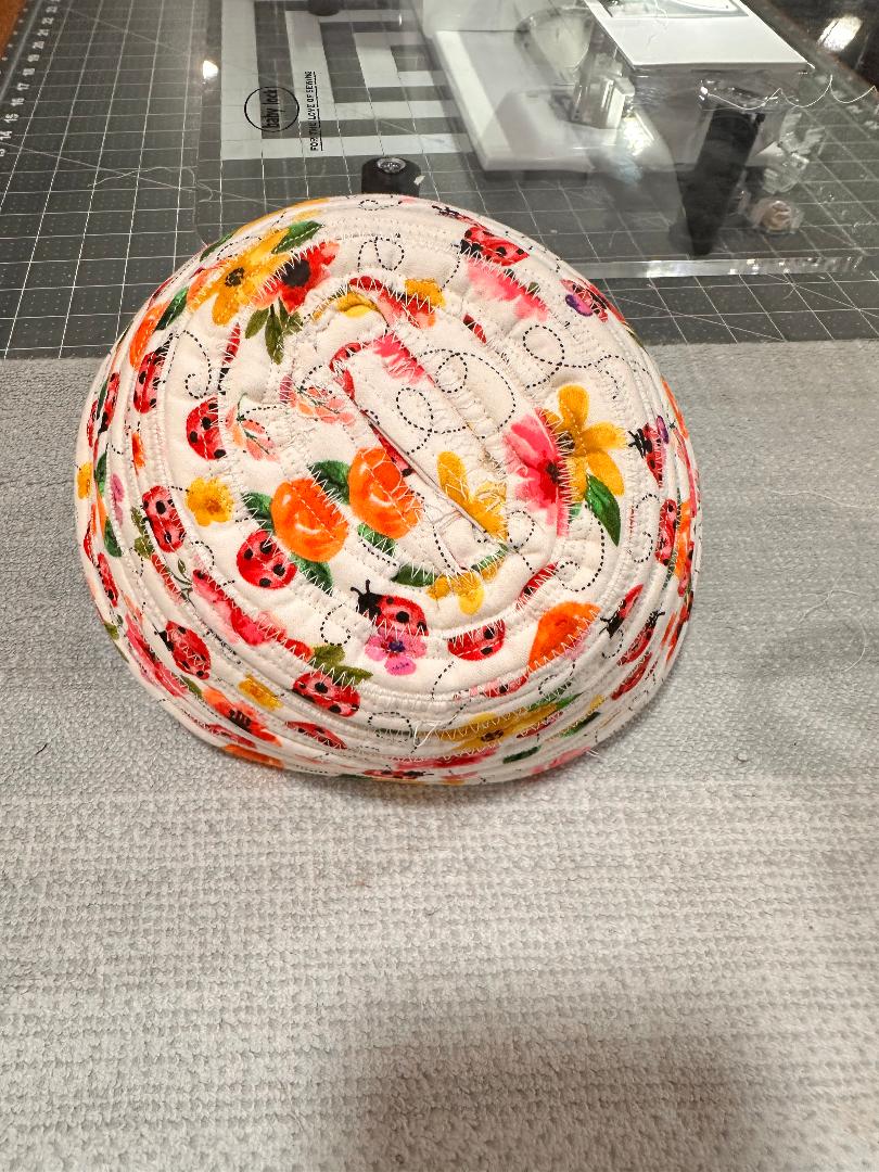 Jelly roll rope bowl